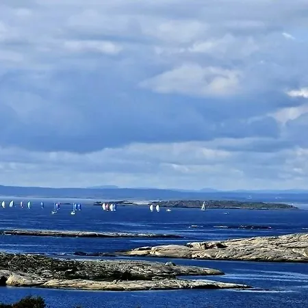 On Rocks With Private Jetty On Onsoy *